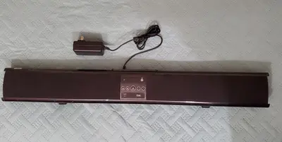 iTrak 32" Bluetooth Soundbar with FM Tuner