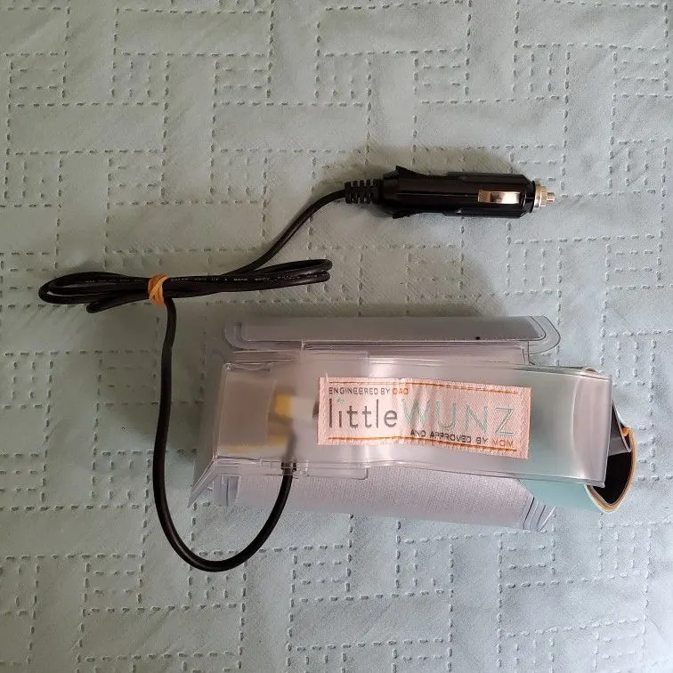 LITTLEWUNZ Electric Travel Car Baby Bottle Warmer