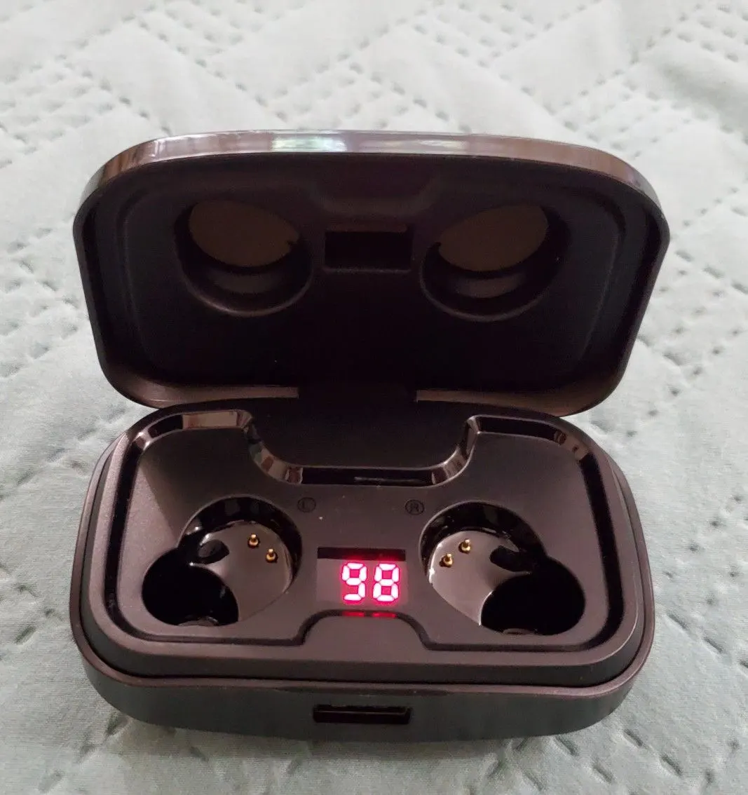 AIKELA X10 3500mAh Charging Case with LED Display for Wireless Earbuds