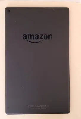 Amazon Kindle Fire HD 10 SL056ZE Tablet (For Parts, Broken Screen) photo 3