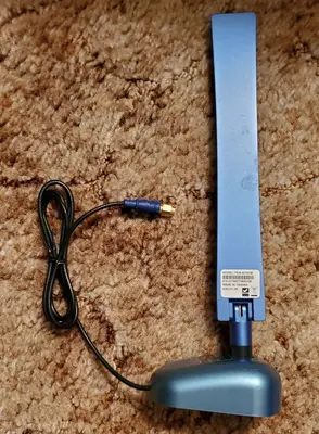 TRENDnet Dual-Band 7/5dBi Indoor Omni Antenna with Mounting Base photo 2