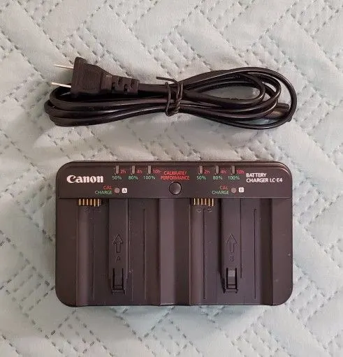 Original Canon LC-E4 Battery Charger for EOS 1D / 1Ds Series