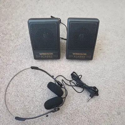 Vintage Windsor Stereo Mini Speakers and Headset Set