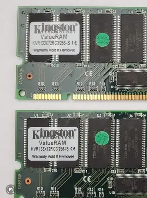 Kingston KVR133X72RC3/256 256MB ECC Registered SDRAM DIMM photo 2