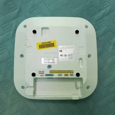 Cisco AIR-CAP2702I-B-K9 Access Point photo 2