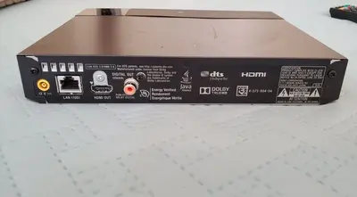 Sony BDP-S3700 Streaming Blu-ray Player with Built-In Wi-Fi photo 3