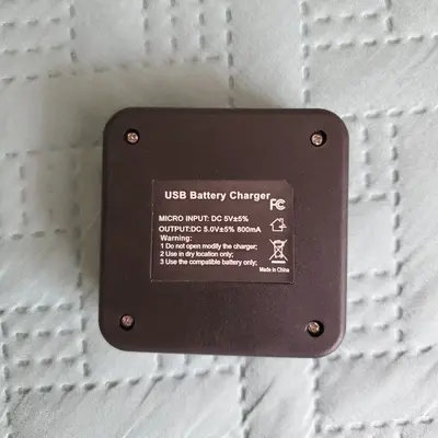 Hilitand Dual Battery Charger for Video Doorbell, 5V 800mA x2 photo 2
