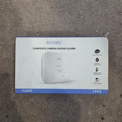 CO2, Temperature and Humidity Air Quality Monitor