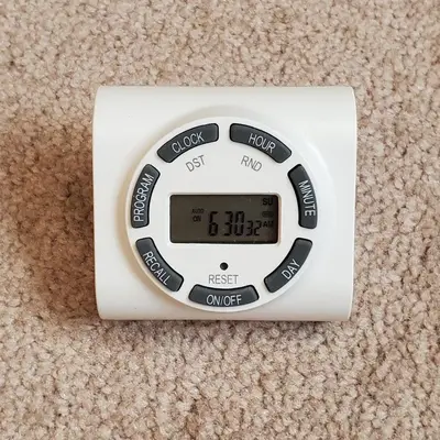 GE SunSmart 7-Day Programmable 2-Outlet Plug-In Timer