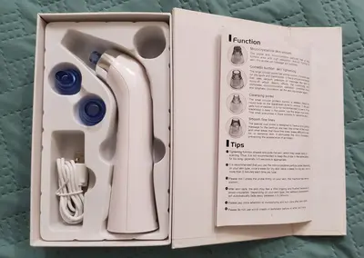 Comedo Suction Blackhead Remover Beauty Device