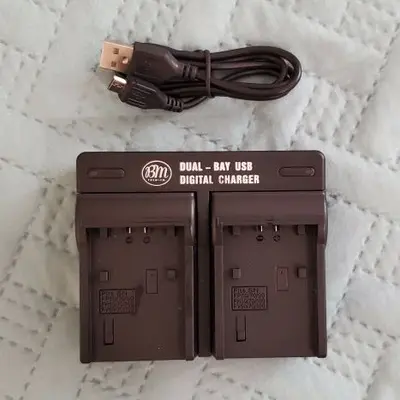 Dual-Bay USB Battery Charger for Sony NP-FV50/70/100 and NP-FH Series