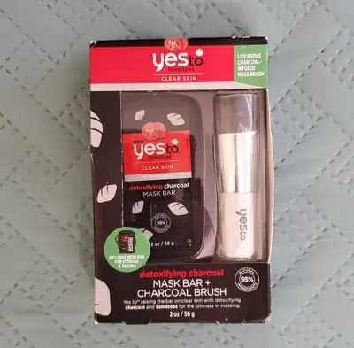 Yes To Tomatoes Detoxifying Charcoal Mask Bar with Brush, 2 oz photo 2