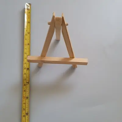 Wooden Embroidery Hoop Stand, 4 Pieces