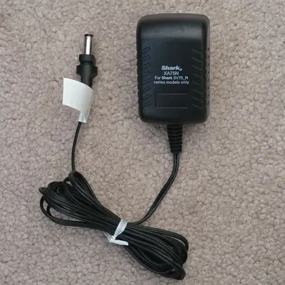 Shark XA75N OEM Charger for Pet Perfect Cordless Hand Vac SV75 Series photo 3