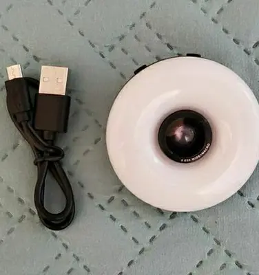 Rechargeable LED Ring Flash Clip Light with Wide-Angle Lens for Phones