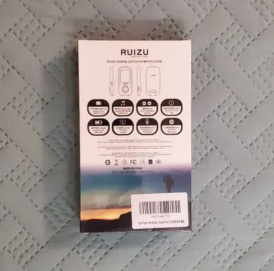 RUIZU X06 Bluetooth MP3 Player, 8GB, Voice Recorder and FM Radio photo 3