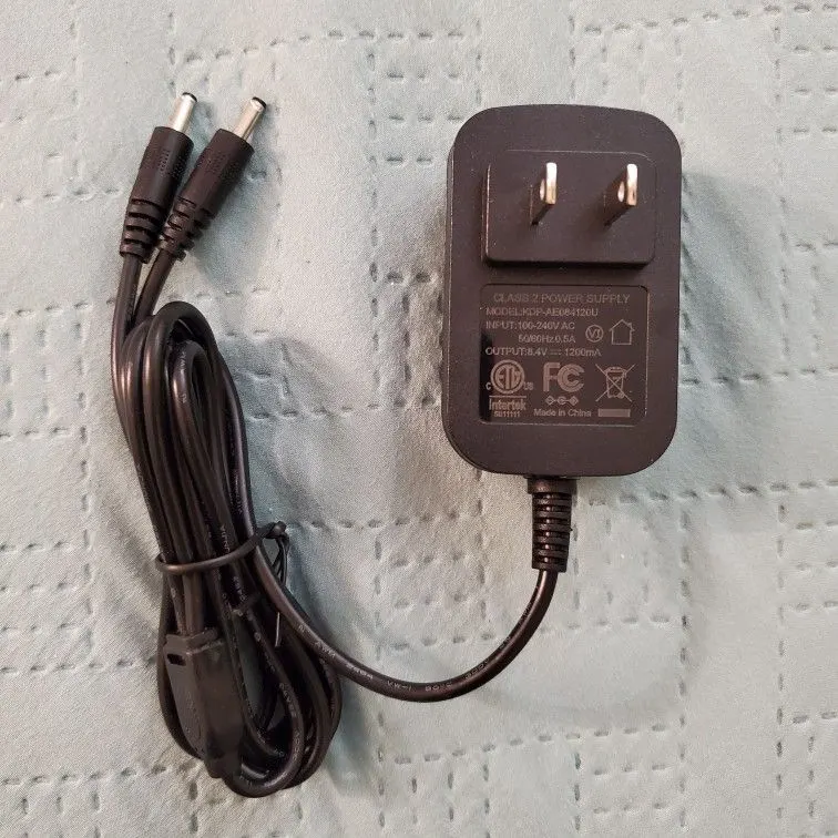 8.4V 1.2A Dual-Channel Charger for Drone Li-Ion Batteries