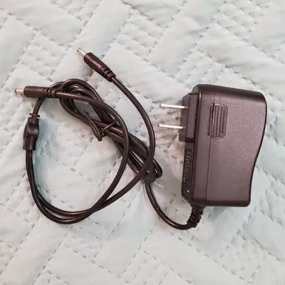8.4V 1.2A Dual-Channel Charger for Drone Li-Ion Batteries photo 3