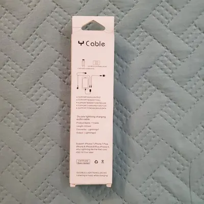 Dual Lightning Splitter for iPhone: Headphone Audio plus Charging photo 2