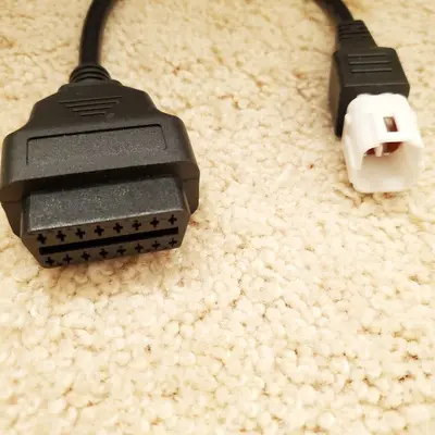 SuperOBD CANBUS 4-Pin OBDII Cable for Yamaha Motorcycles and ATVs photo 2