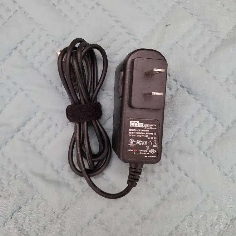 29.7V 0.5A Charger for GKS Lumios, Plus, Pro Electric Scooters