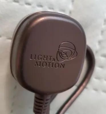 Light & Motion Fast-Charging Cable for GoBe Flashlights