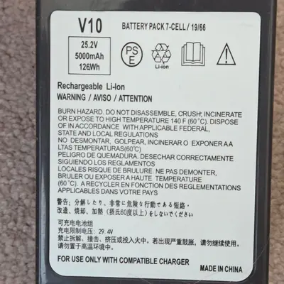 Dyson Cyclone V10 Total Clean Replacement Battery photo 3