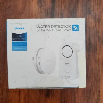 Govee WiFi Water Leak Sensor, 100dB Alarm with App Alerts