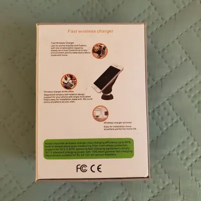 BeeDoBee Fast Wireless Charger with Suction Cup photo 2