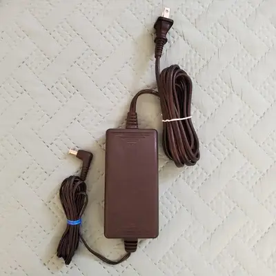 Original Kenwood W08-0976 16V 1.6A Power Supply Adapter