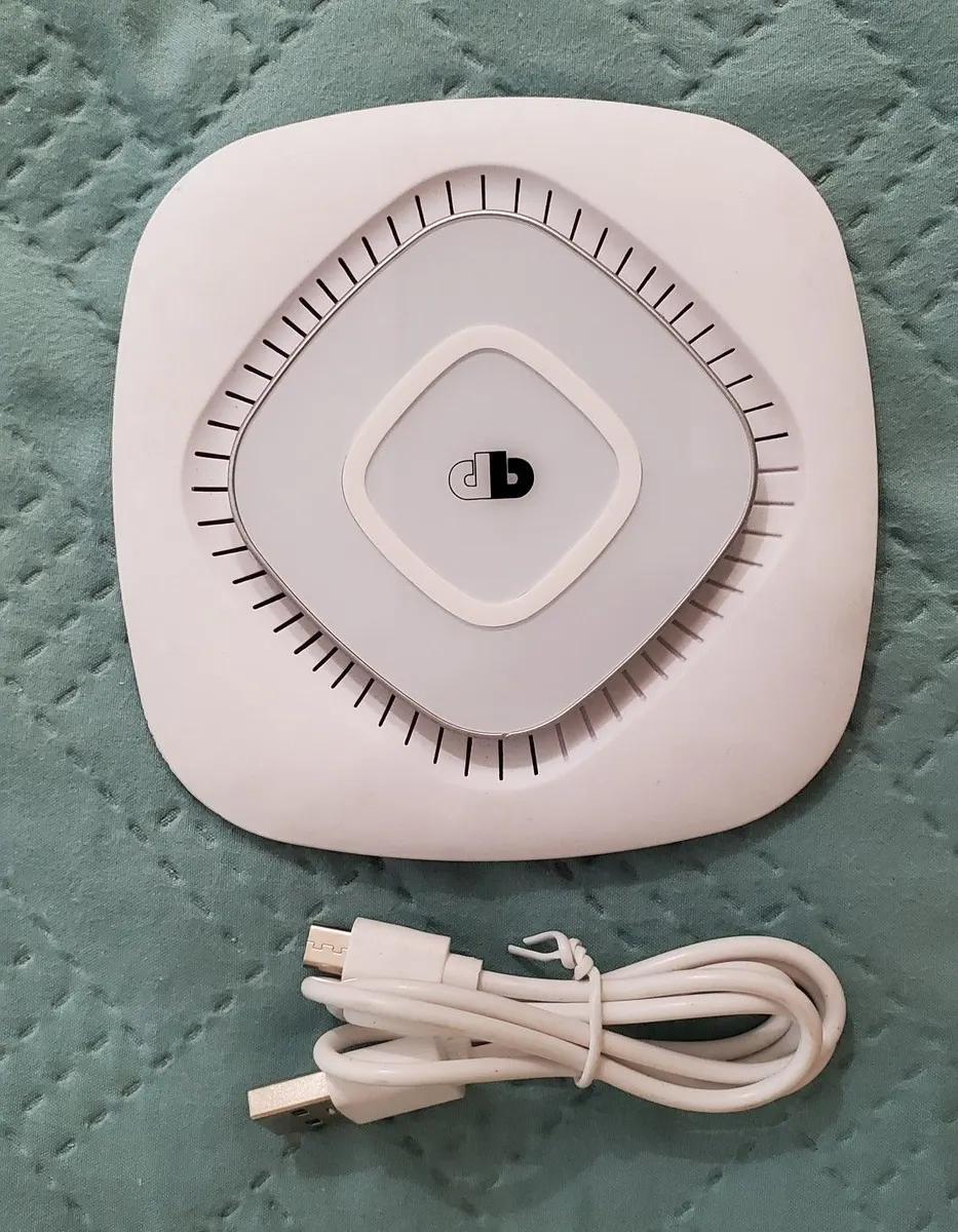 Press Play ChargeWAVE PPCWB01 Qi Fast Wireless Charging Pad