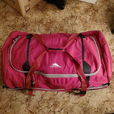 High Sierra Sportour 34" Drop-Bottom Wheeled Duffel