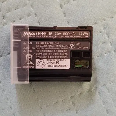 Original Nikon EN-EL15 Rechargeable Lithium-Ion Battery photo 2
