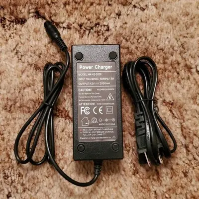 Scooter Adapter, 42V 2A Mini 3-Prong Inline Connector