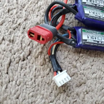 Turnigy Nano-Tech 2000mAh 3S 11.1V 15-25C LiPo Battery, Mini Tamiya photo 2