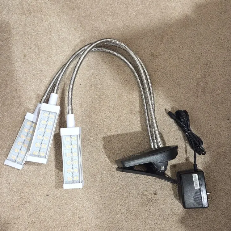 144-LED Full Spectrum Clip-On Plant Grow Light with Timer