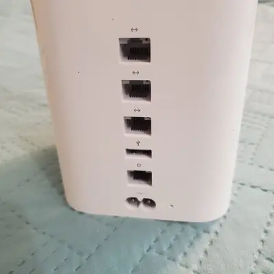 Apple A1521 AirPort Extreme 6th Gen 802.11ac Router photo 2